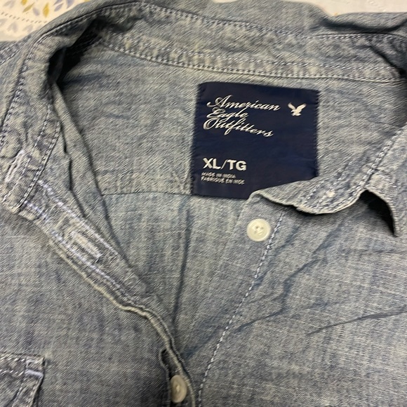 Long Sleeve Button Up Chambray Shirt - Picture 2 of 3